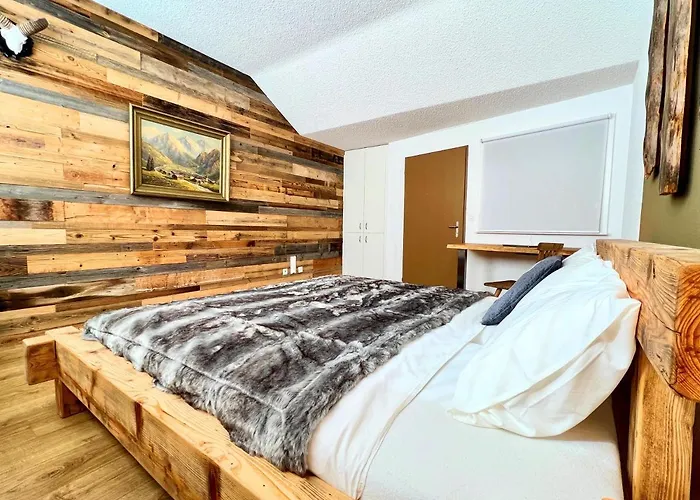 Lejlighed Casa Tschierva